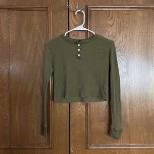 wild fable Olive Cropped Henley Long-Sleeve Top